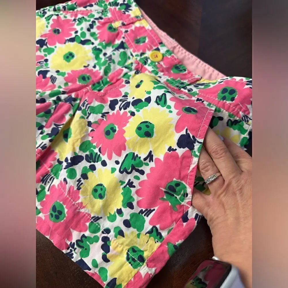 Lilly Pulitzer Doodlebug Daisy Shorts - Size 2